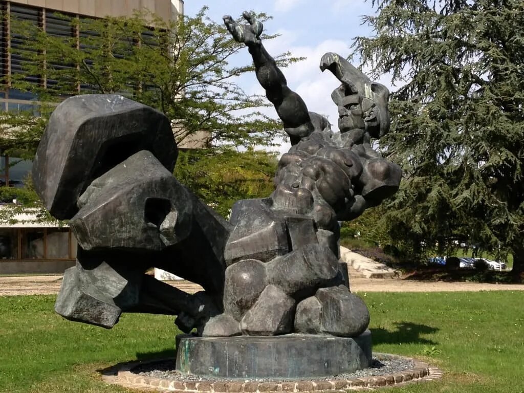 Эрнст Неизвестный.