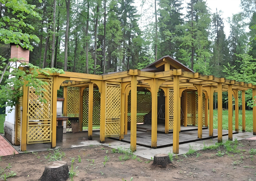 Беседка с перголой