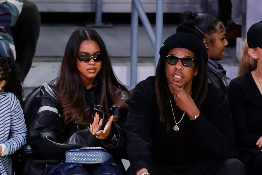 Блю Айви и Jay Z📷
