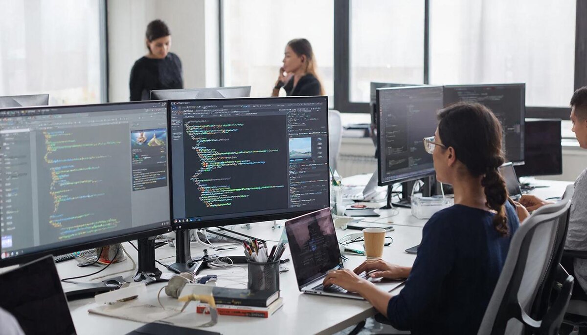 Лучшие среды разработки для Python: топ-5, рейтинг 2025–2026