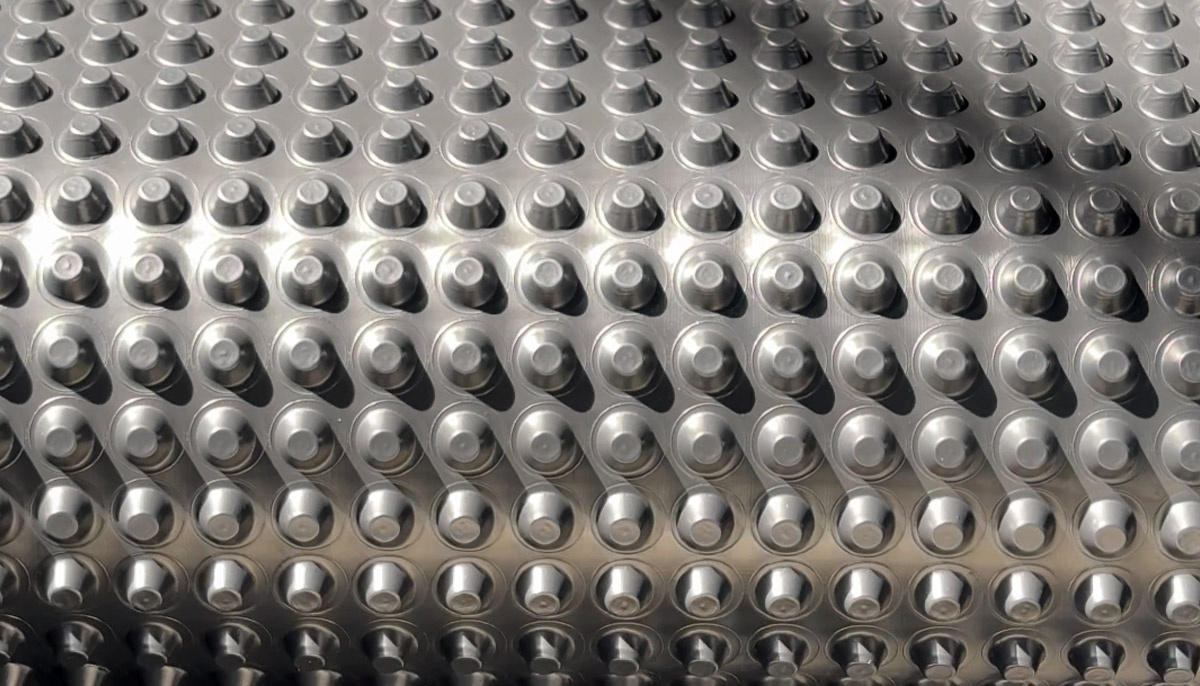 Профилированная мембрана