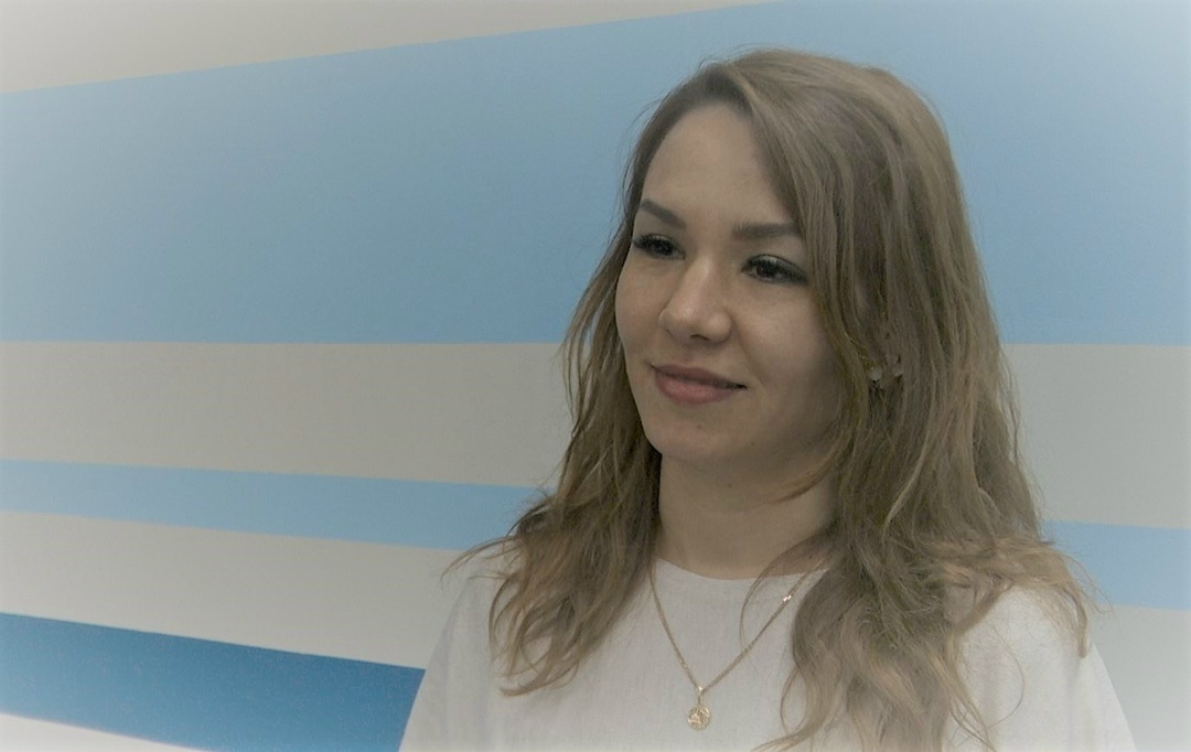 Создать карусельЛюция Гимадеева, заведующая библиотекой Зеленодольского механического колледжа