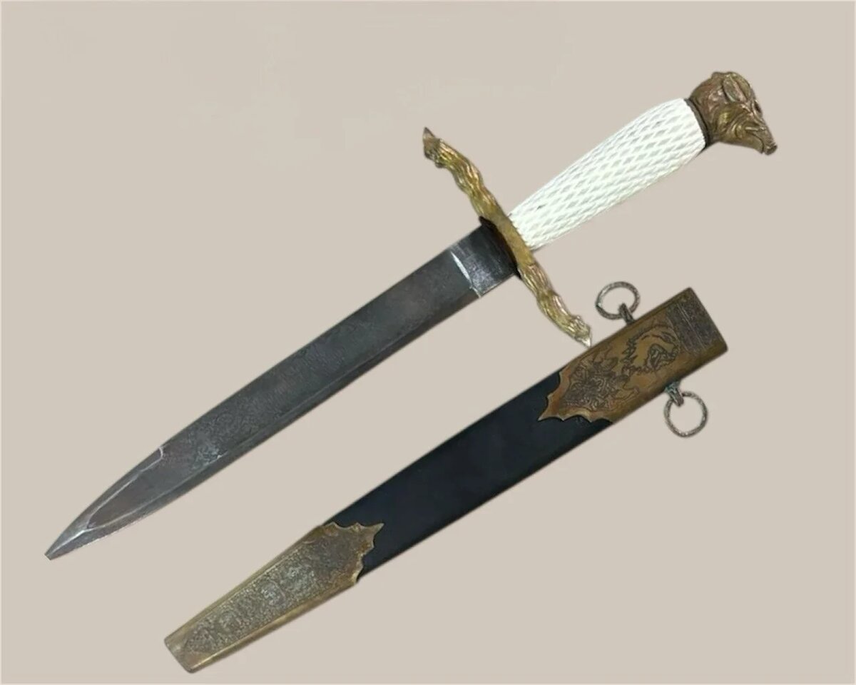 Кинжал «придворной охоты»