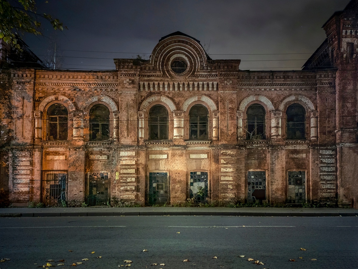 Елецкая табачная фабрика. Фото: "Посетите Елец - туристско-информационный центр"