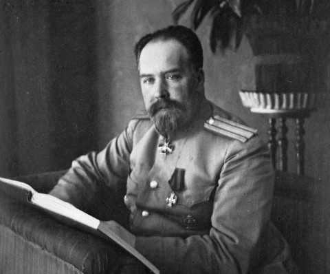 Леони́д Петро́вич Капи́ца  — генерал-майор инженерного корпуса.