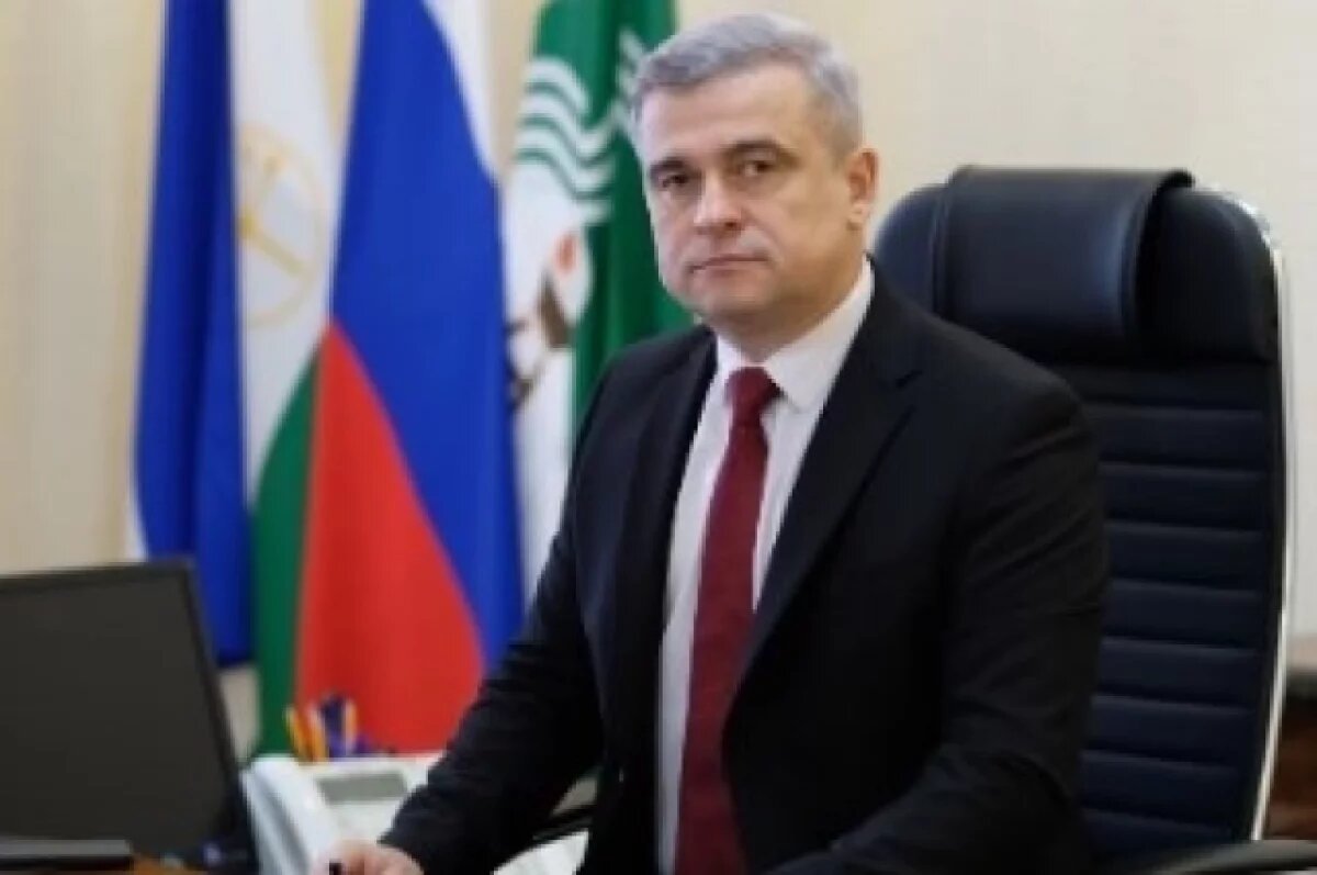    53-летний глава района Башкирии прошел в финал конкурса «Лидер молодых»