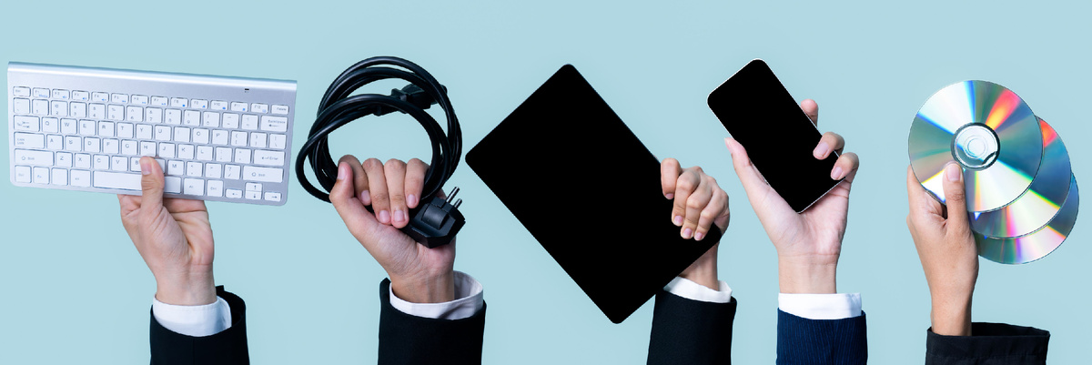 Цифровой рекрутинг превращает подбор сотрудников в быстрый, точный и управляемый процесс, где автоматизация, аналитика и современные инструменты помогают HR стратегически находить сильных кандидатов и формировать эффективные команды без лишнего хаоса и стресса.