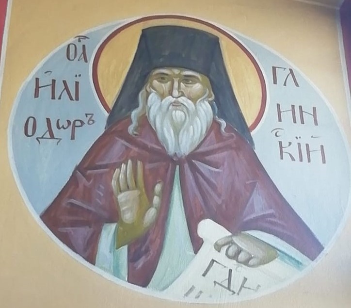 Храм Успения Пресвятой Богородицы "за верхом" г. Калуга. Роспись святого Илиодора Глинского находится на откосе окна придела преподобного Серафима Саровского.