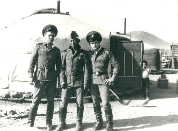 Служил в Монголии!