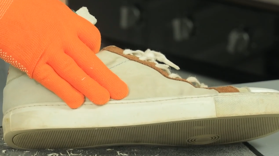 ФОТО: Кадр из программы "Самая полезная программа", РЕН ТВ