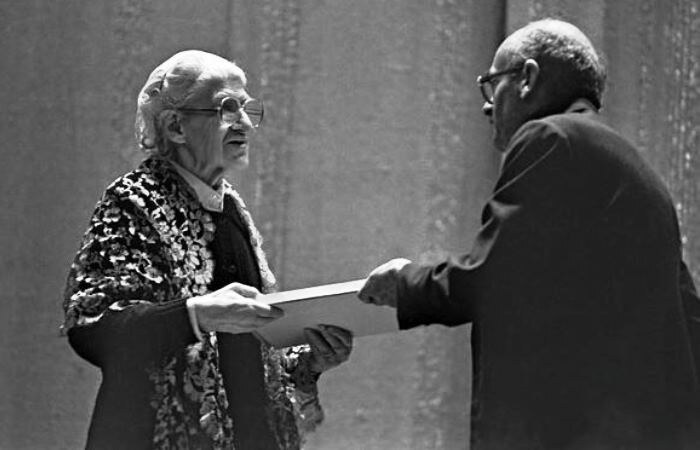 Вручение премии имени Андрея Сахарова За гражданское мужество писателя