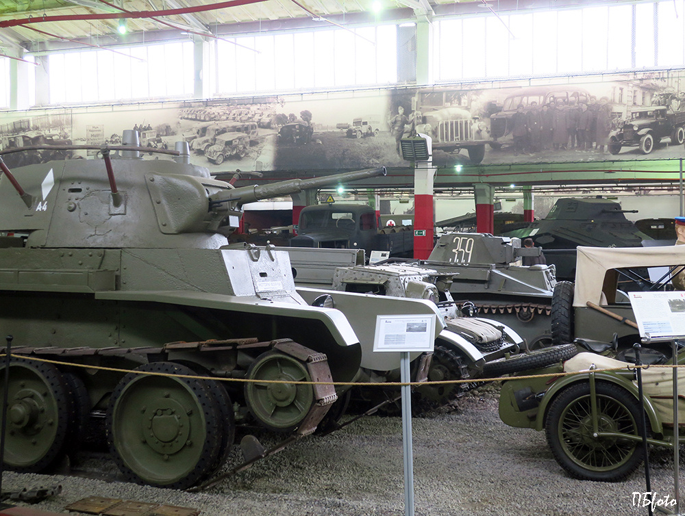 Выставка "Моторы войны".