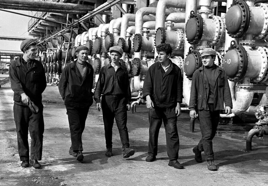 Рабочие СССР (иллюстрация из открытых источников)