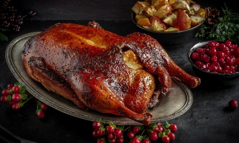 Гусь запеченный в духовке