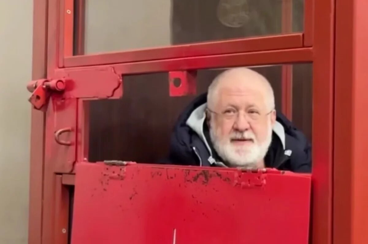    Коломойский: Миндича пытались убить оружием, взятым в украинском посольстве