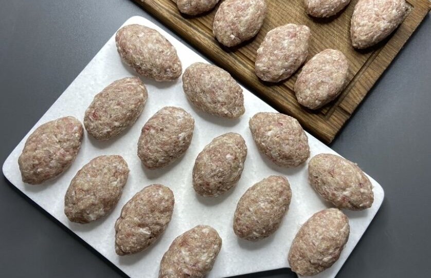 Мой совсем несекретный рецепт сочных котлет. Как готовили котлеты в советское время так готовлю и сейчас