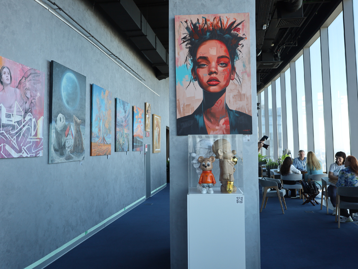 Картины, представленные на выставке