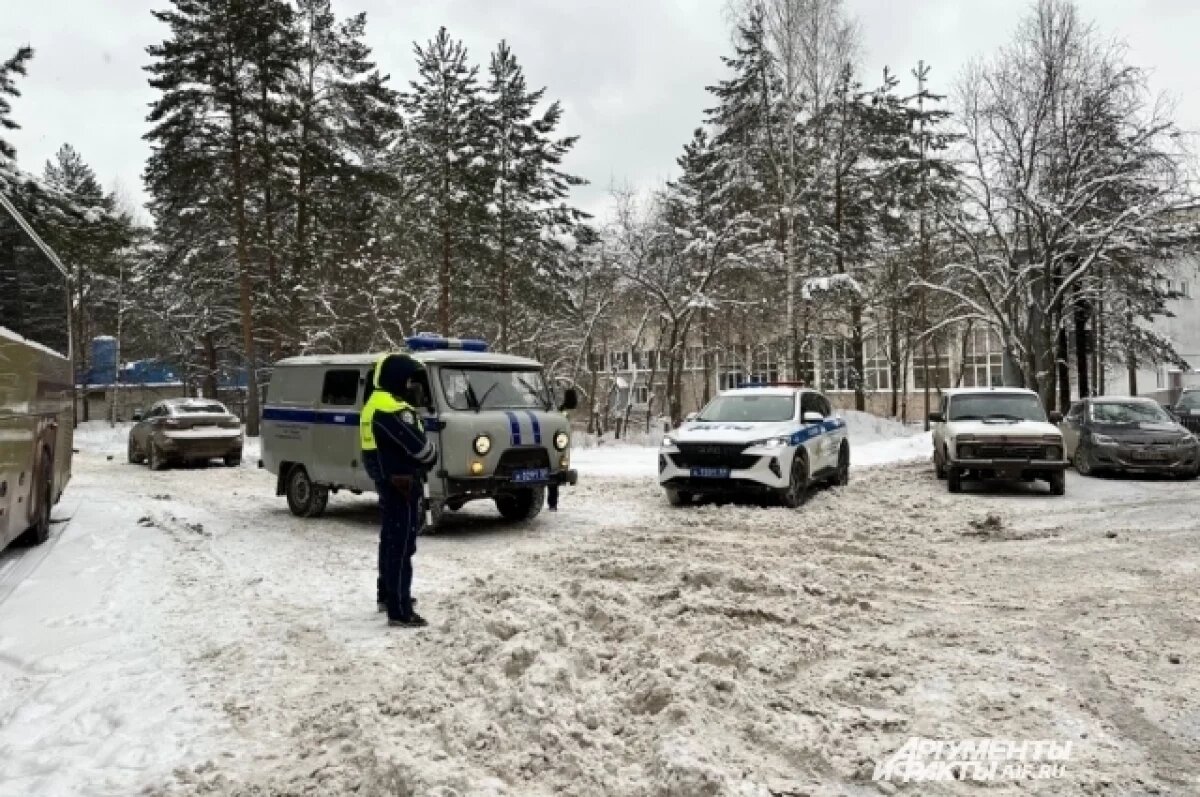    Появилось видео с места ЧП в Пермском политехе, где погибли отец и дочь