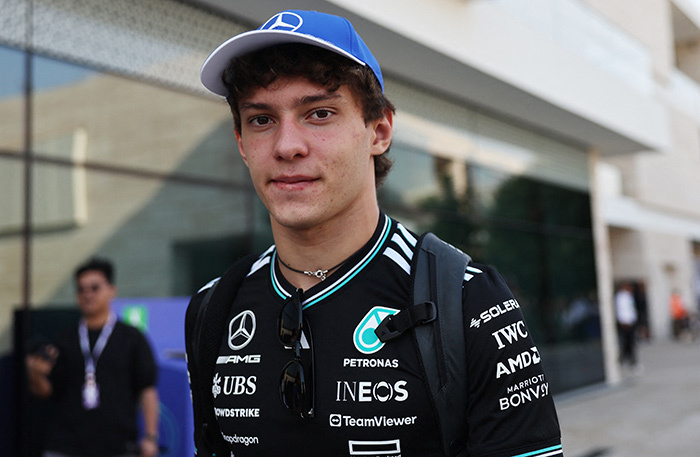    Фото: REUTERS/Jakub Porzycki