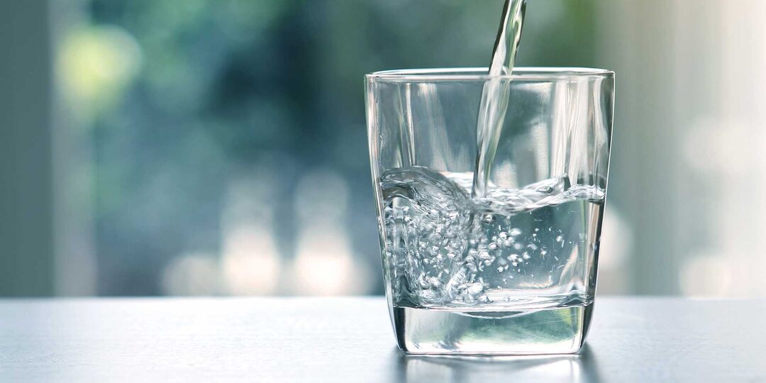 Симоронский «Стакан воды быстрого избавления от проблем». Работает даже у скептиков