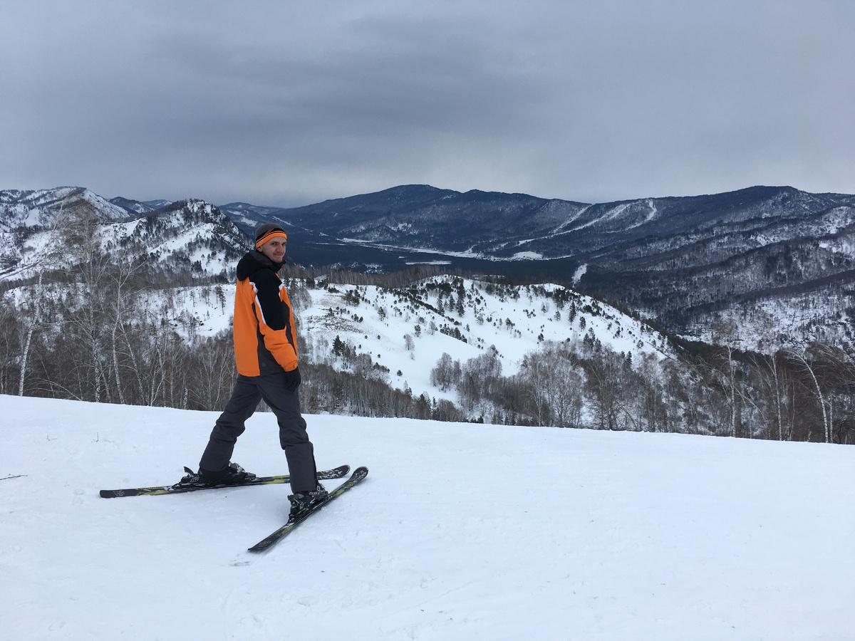 Бирюзовая катунь, январь 2020г. Отсюда даже видны просветы Манжерокских будущих трасс