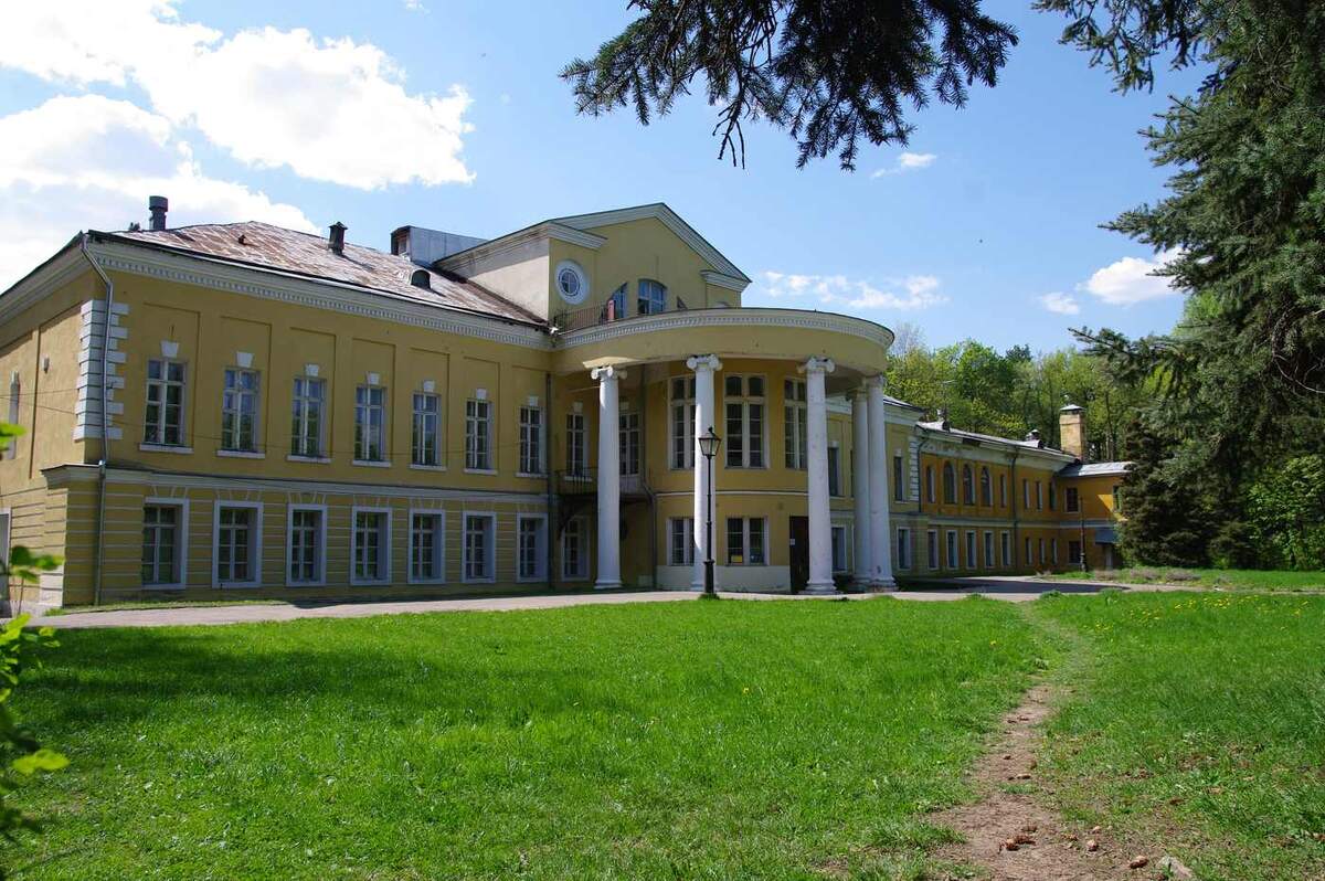 Главный усадебный дом