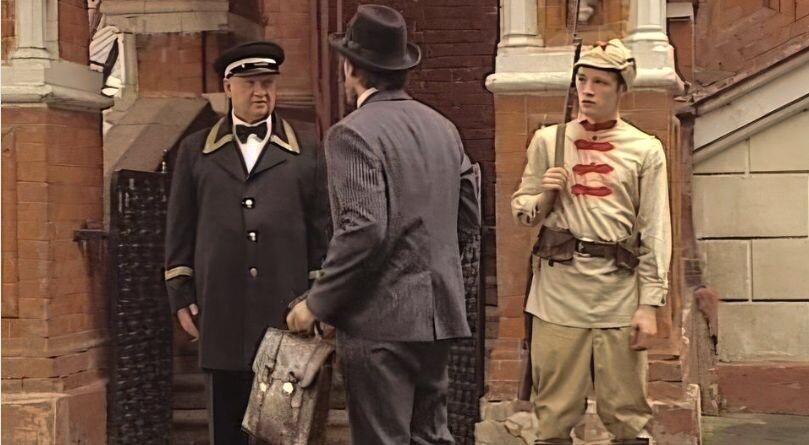 В х/ф "Потерянные в раю"