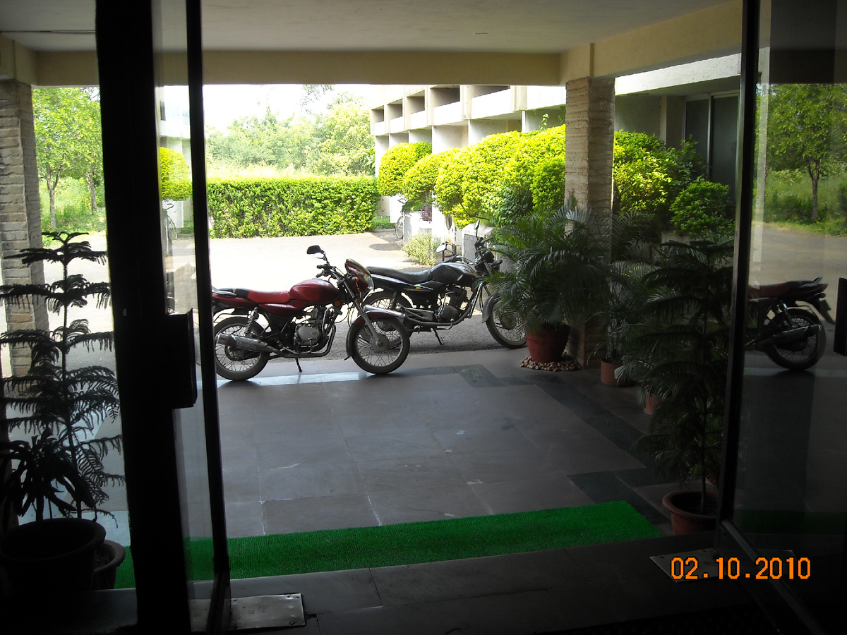 Вид на улицу изнутри