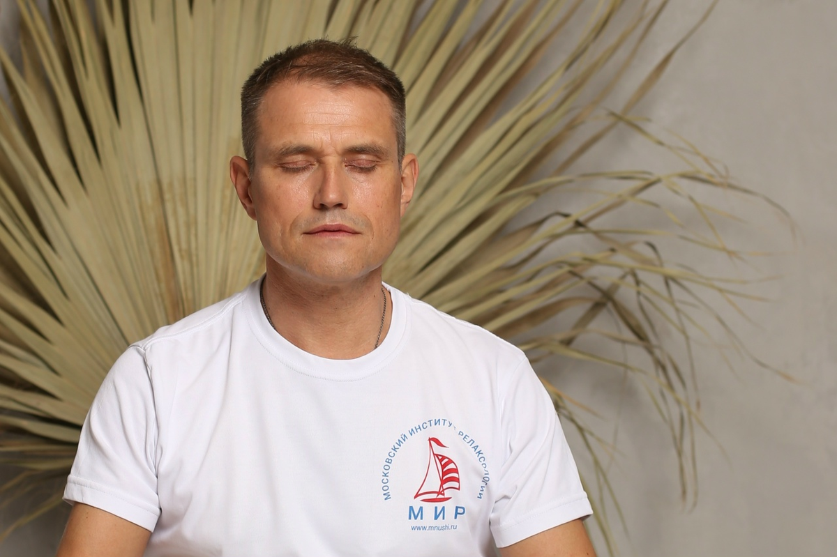 Почему мозгу жизненно нужен режим «ничегонеделания» — и что Мнуши делают с нашим мышлением (по данным нейронауки)