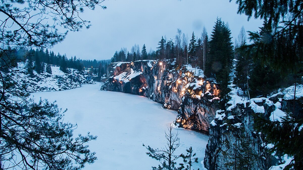 Фото: Paul Grach, CC BY 2.0 <https://creativecommons.org/licenses/by/2.0>, via Wikimedia Commons