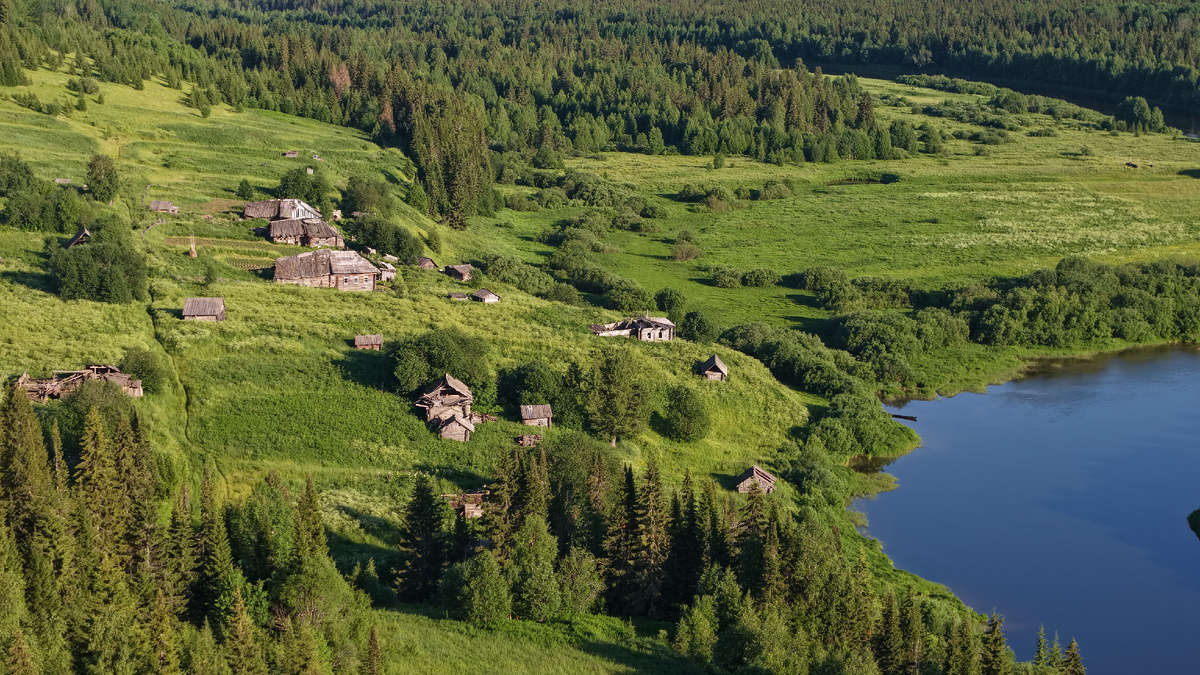 деревня Тиминская на реке Колва