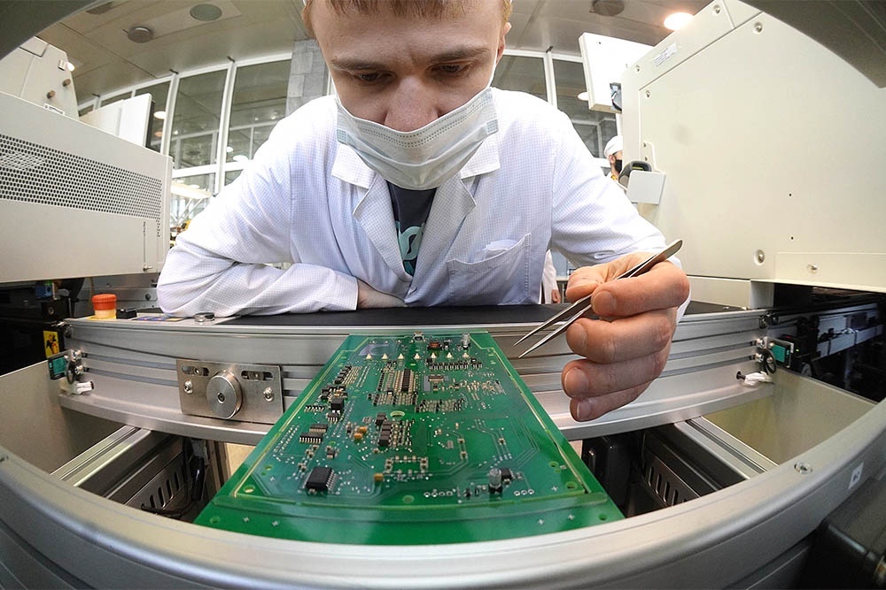    За последние 30 лет производительность компьютеров выросла в миллиард раз! / Фото: Татьяна Андреева