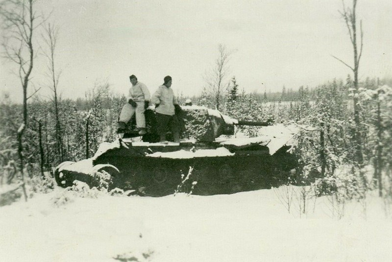Танк КВ-1 производства ЛКЗ выпуска августа 1941 года из 122-й танковой бригады имени Наркомсредмаша
