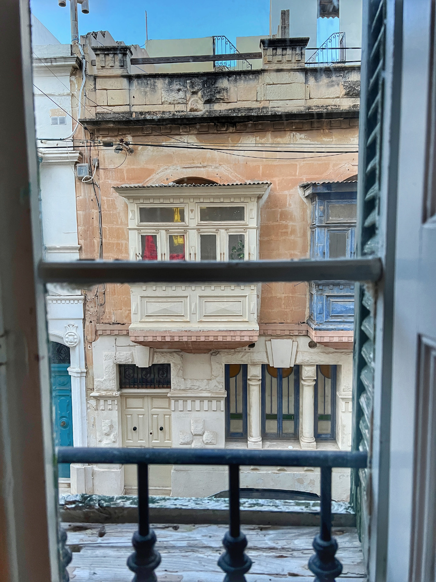 Вид из окна моей комнаты. Фото автора 