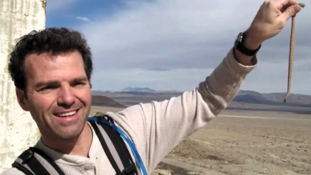 Кенни Вич (Kenny Veach), кадр из его видео. 