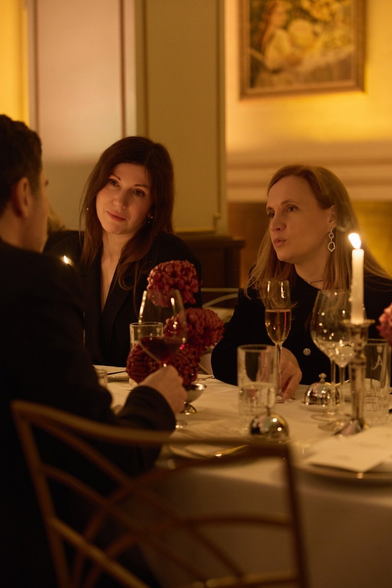   Яна Милорадовская Ирина Морозовская