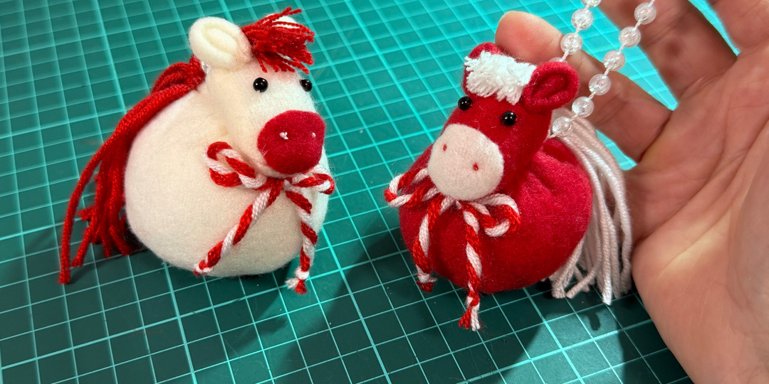 Лошадки в японском стиле.