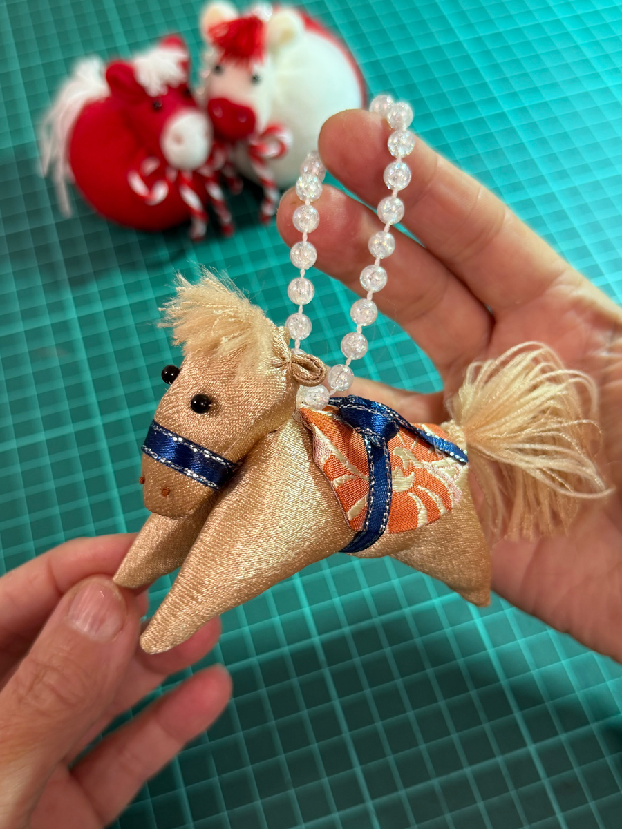 Лошадка в японском стиле 