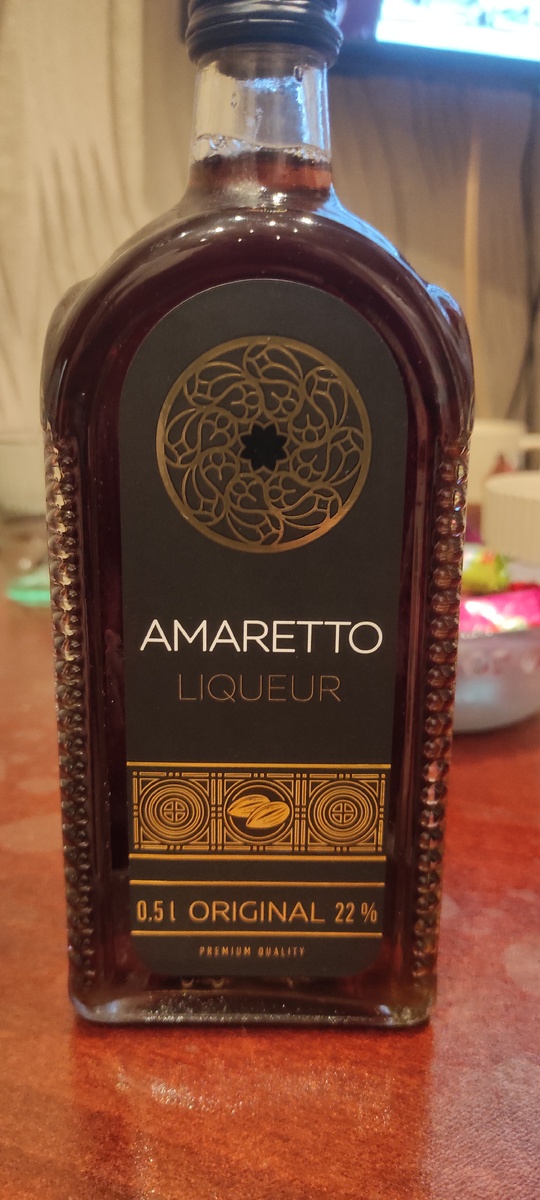 Ликёр "Амаретто"