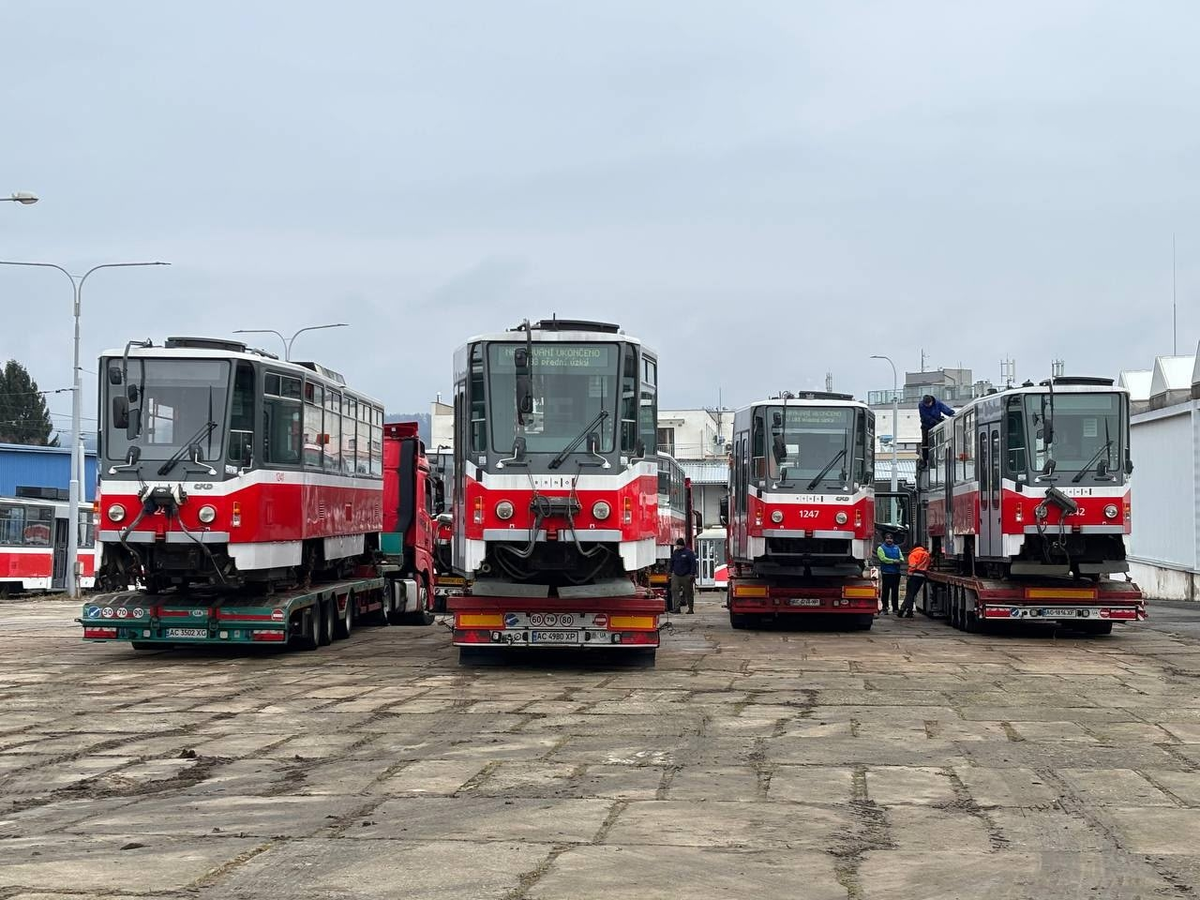 Погрузка вагонов перед отправкой в чешском Брно