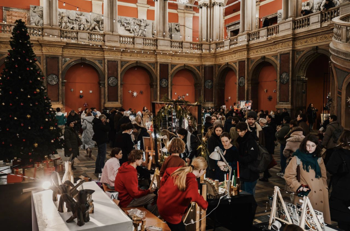 «Елка под куполом». Фото из открытых источников.