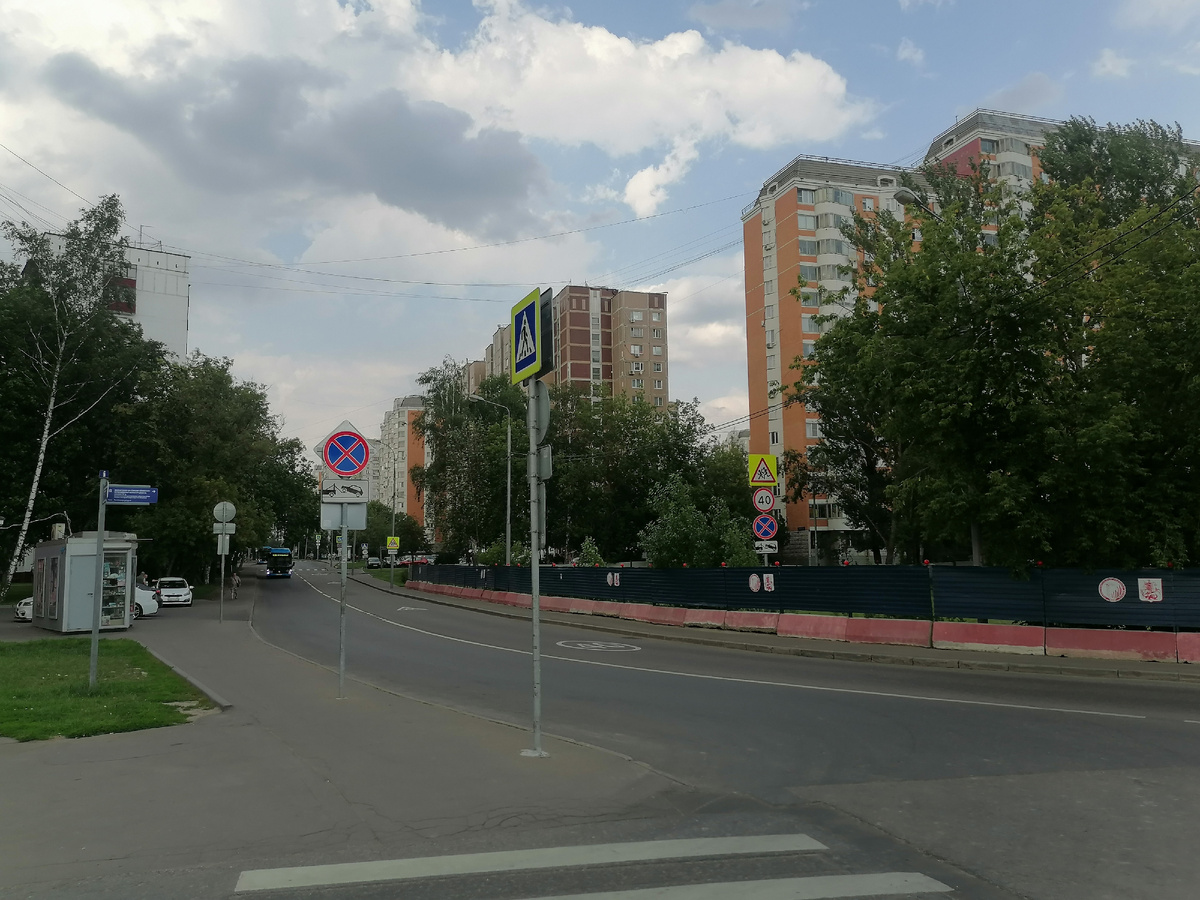 Ангарская улица. 8 июля 2025 года.