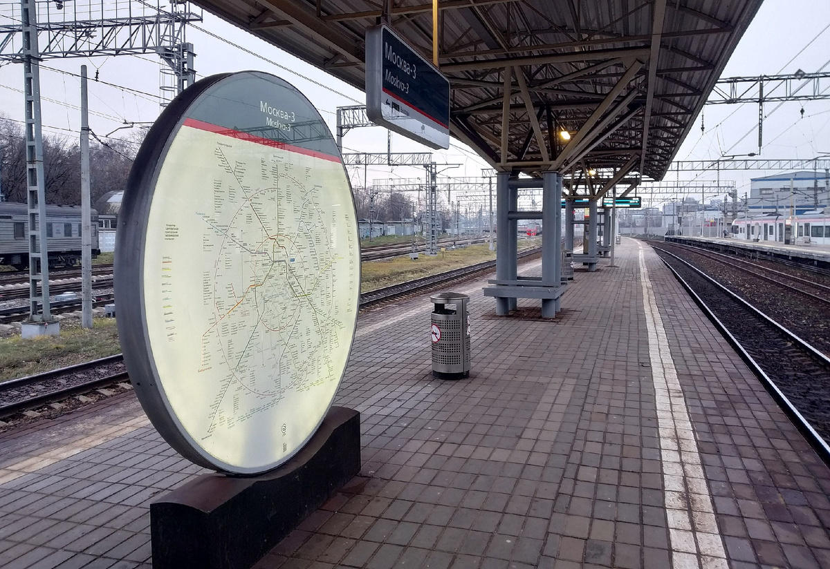 Пл. Москва III во 2 половине 2025 года, фото автора
