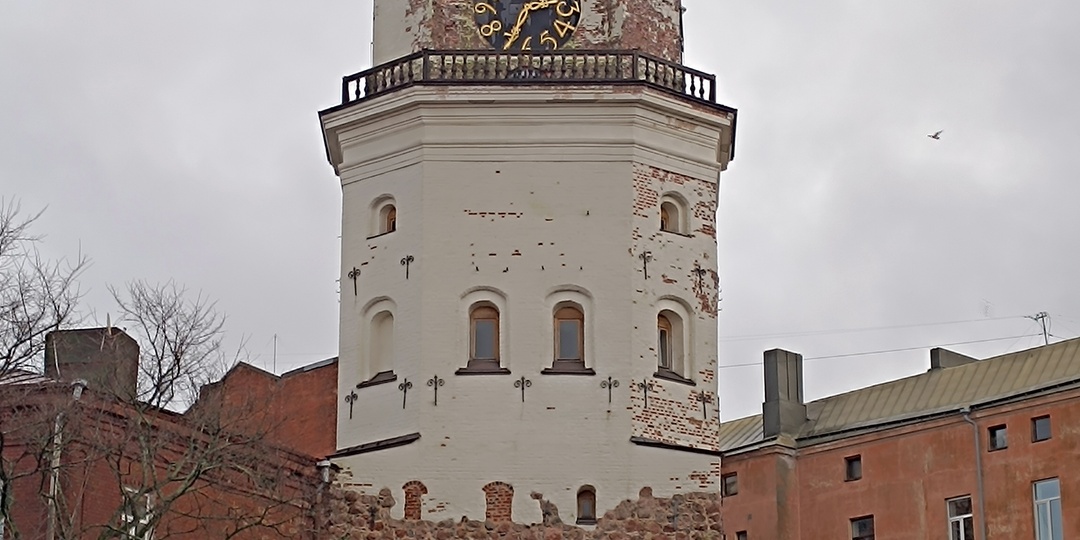 Каменный страж Выборга: о чем молчит Часовая башня?