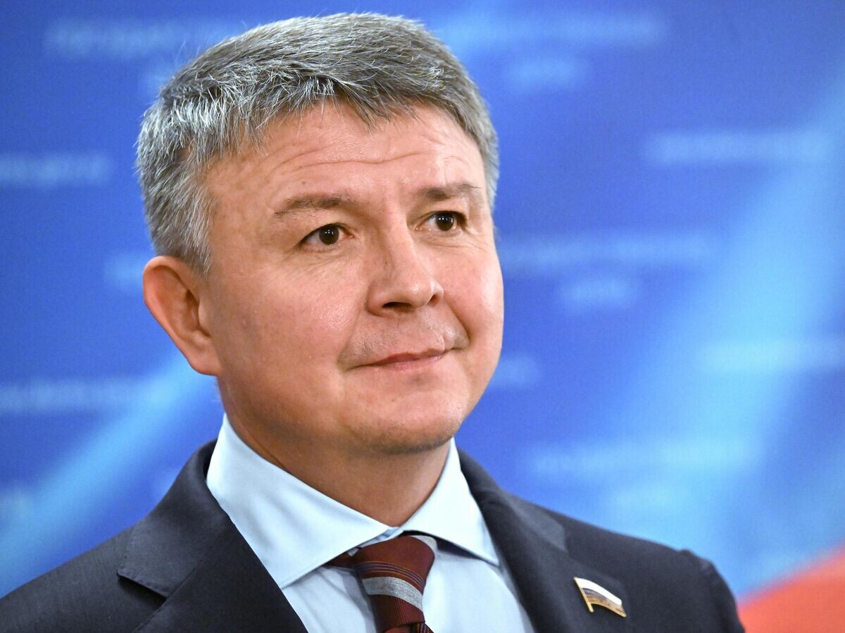    Заместитель председателя комитета Государственной Думы РФ по физической культуре и спорту Амир Хамитов | © РИА Новости / Владимир Федоренко