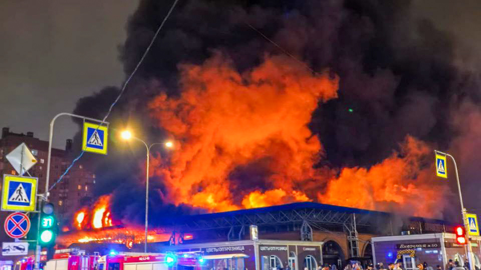 Пожар правобережный рынок 