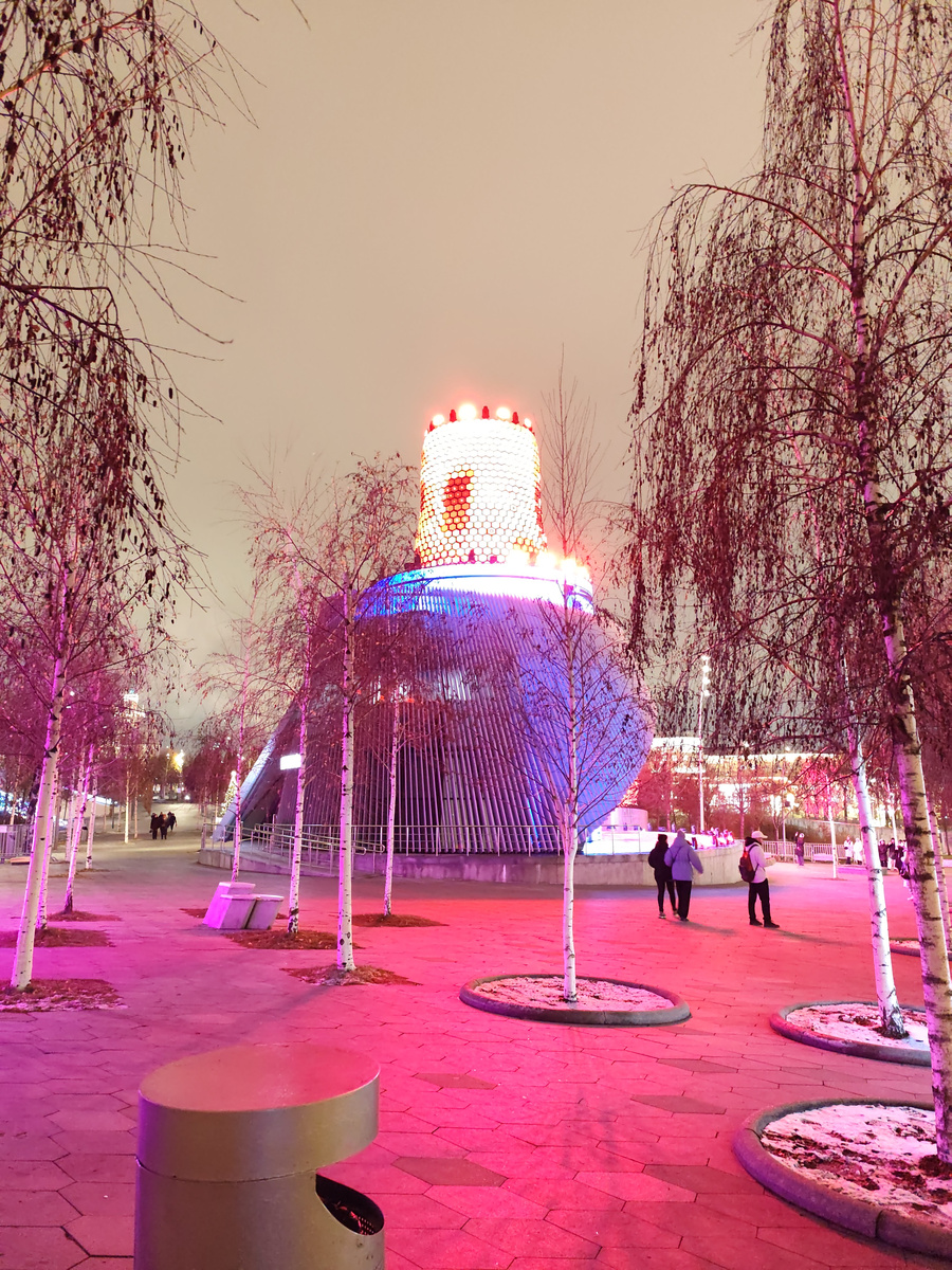 Матрешка Москвы в Зарядье