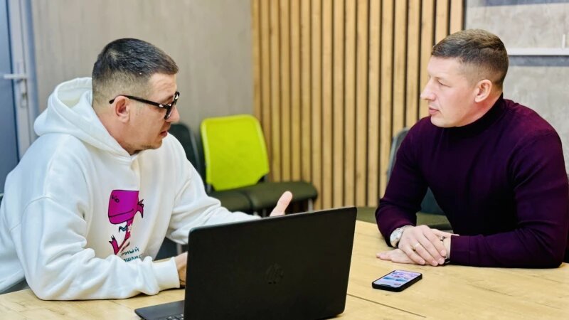     Николай Турубаров и Олег Лашевич Федор Позников