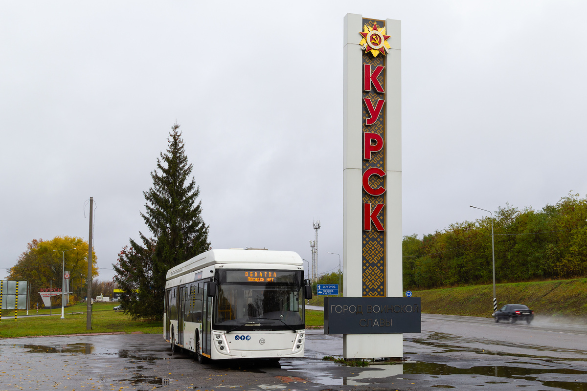 Троллейбус УТТЗ-6241.01 на Северном въезде в город