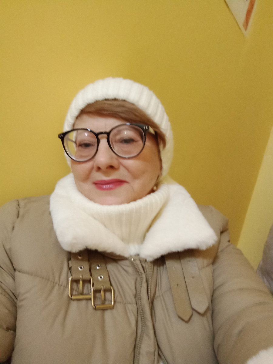 привет из поликлиники. Сашу от врача жду, развлекаюсь) 